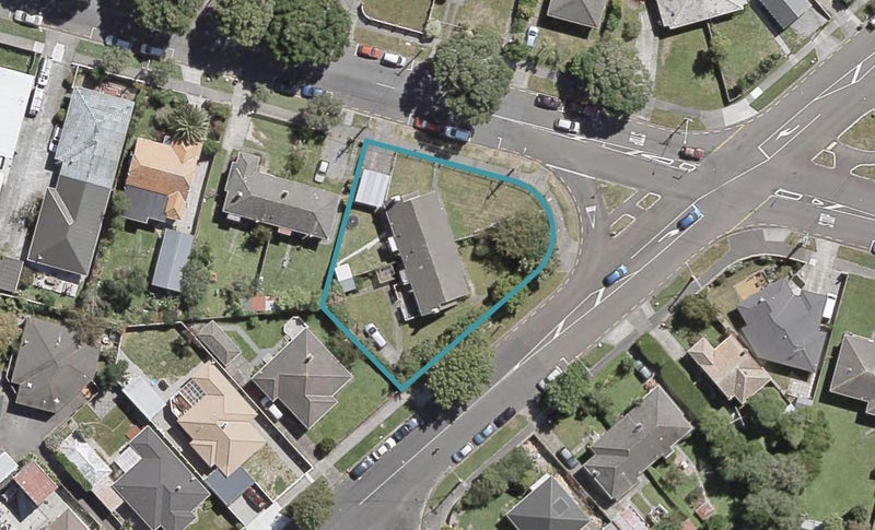 1/64 Copeland Street, Epuni, Lower Hutt - Carousel 1