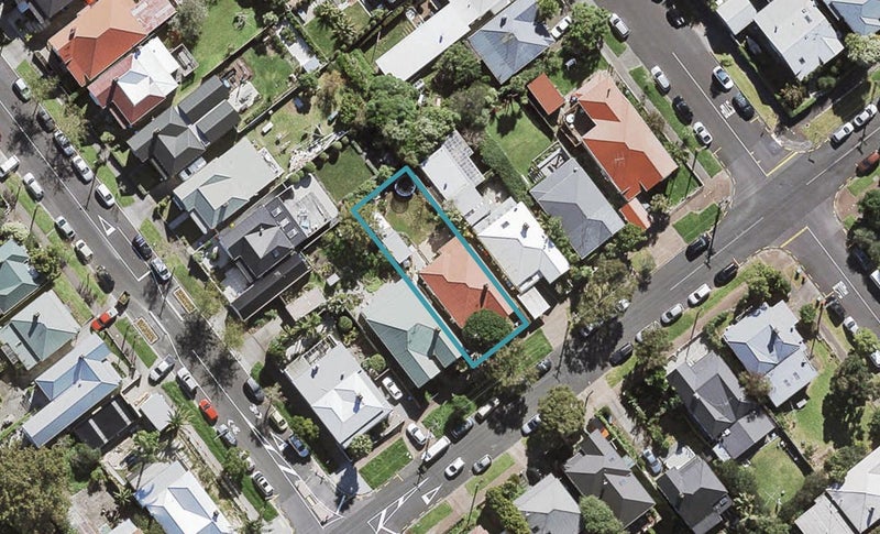 99 Crummer Road, Grey Lynn, Auckland - Carousel 1