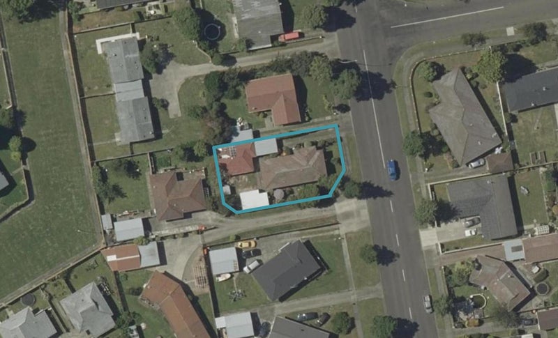 32 Amberley Avenue, Westbrook, Palmerston North - Carousel 1