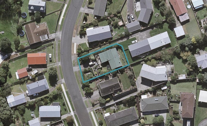 18 Lantana Avenue, Bell Block, New Plymouth - Carousel 1