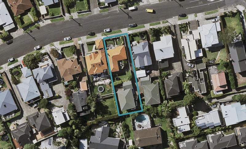 12A Maungarei Road, Remuera, Auckland - Carousel 1