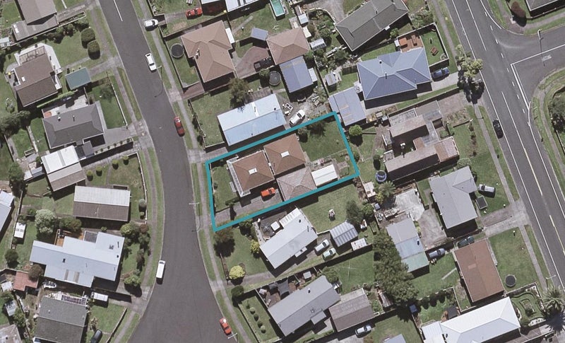 9 Sole Avenue, Bell Block, New Plymouth - Carousel 1