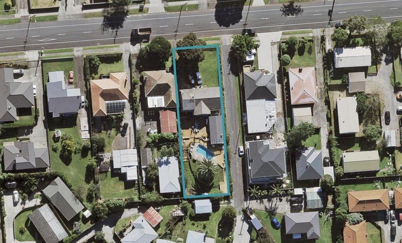 32 Miller Road, Mangere Bridge, Auckland - Carousel 1