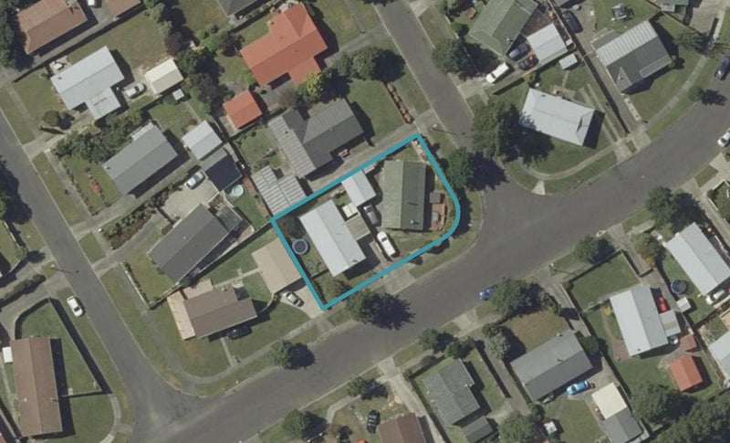 65 Hillcrest Drive, Kelvin Grove, Palmerston North - Carousel 1