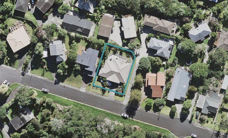 33 Radiata Lane, Chatswood, Auckland - Carousel 1