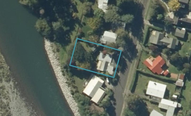 70 Te Herekiekie Street, Tūrangi - Carousel 1