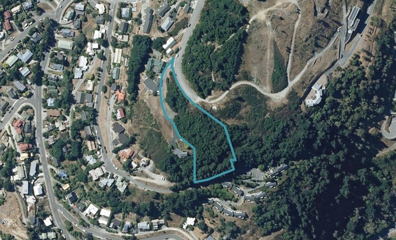 5 Miller Place, Sunshine Bay, Queenstown - Carousel 1