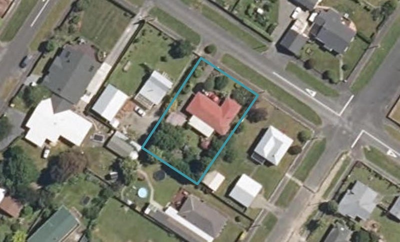 10 George Street, Pahiatua - Carousel 1
