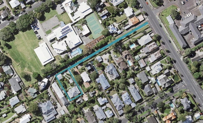 135B Vauxhall Road, Narrow Neck, Auckland - Carousel 1
