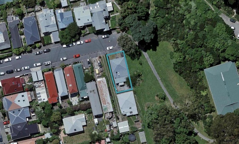 120 Mein Street, Newtown, Wellington - Carousel 1