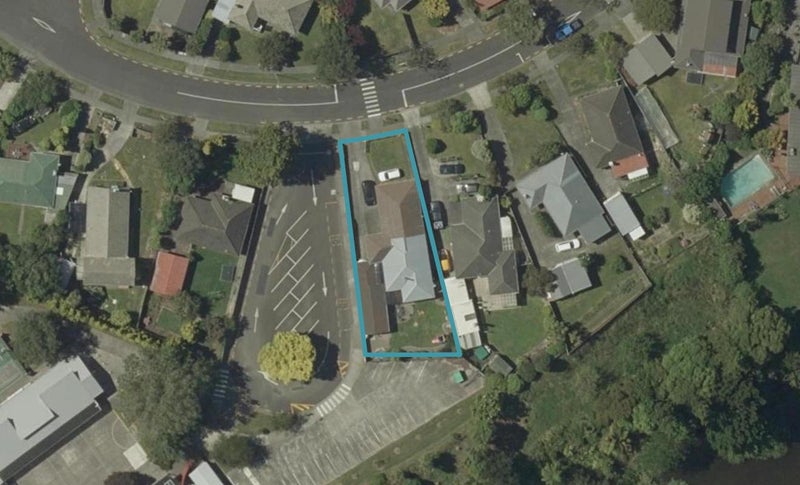 39 Parkland Crescent, Terrace End, Palmerston North - Carousel 1