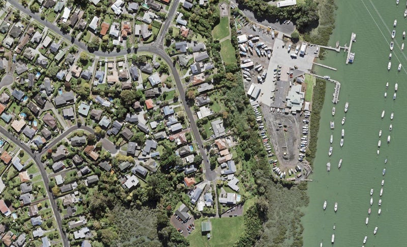 44 Covil Avenue, Te Atatu South, Auckland - Carousel 1