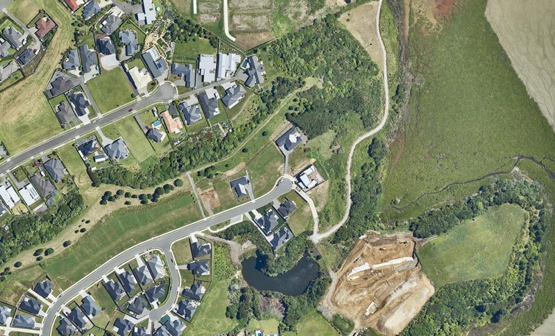 47 Lakeside Terrace, Omokoroa, Ōmokoroa - Carousel 1