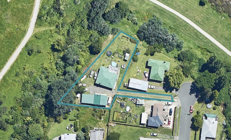 21 Te Kaponga Street, Brookfield, Tauranga - Carousel 1