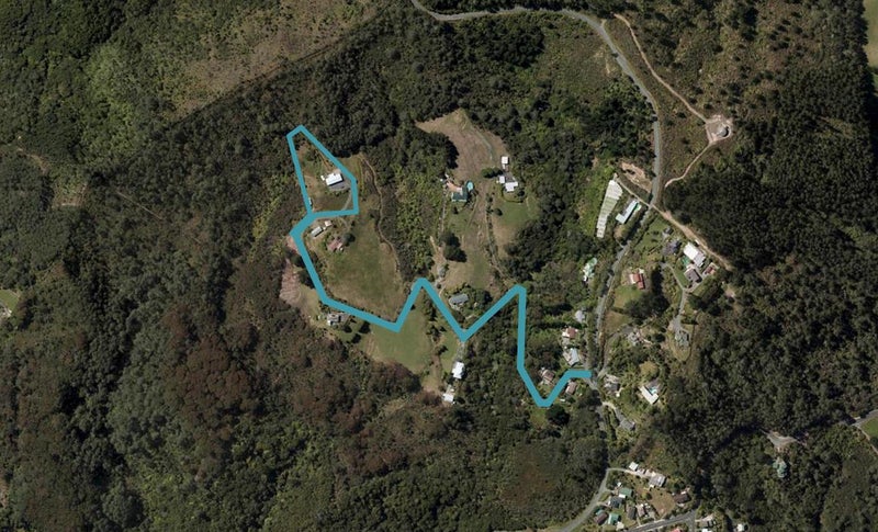 111 Memorial Drive, Parahaki, Whangarei - Carousel 1