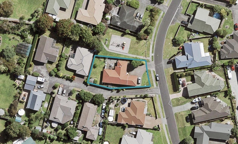 31 Merlot Heights, Huapai, Kumeū - Carousel 1