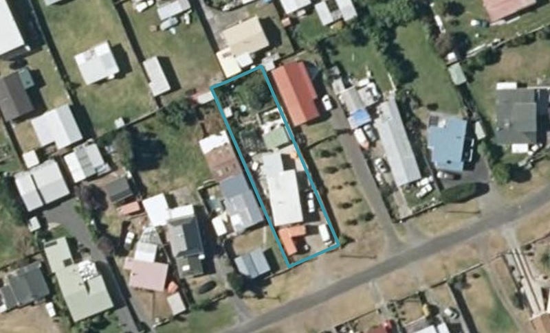 11 Andresen Street, Foxton Beach, Foxton - Carousel 1