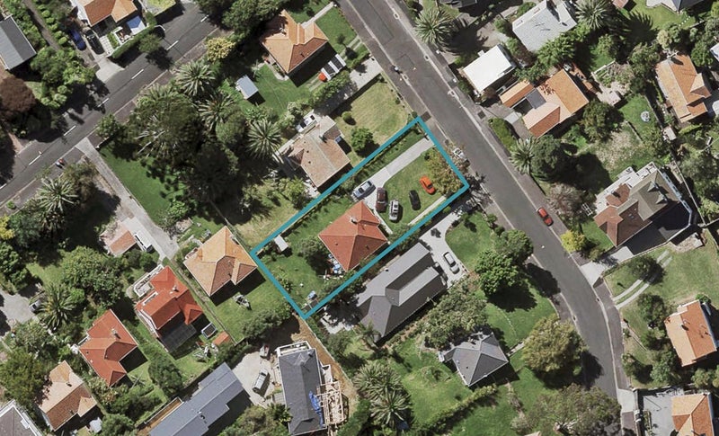 63 Tautari Street, Orakei, Auckland - Carousel 1