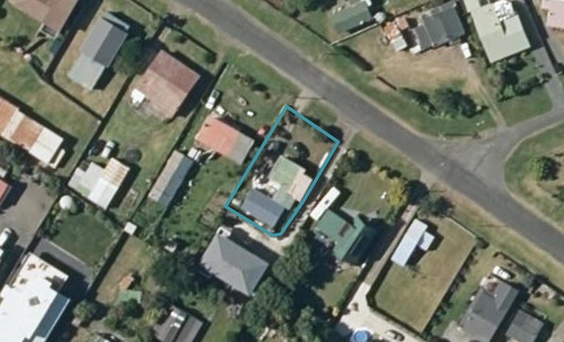 34 Shortt Street, Foxton Beach, Foxton - Carousel 1
