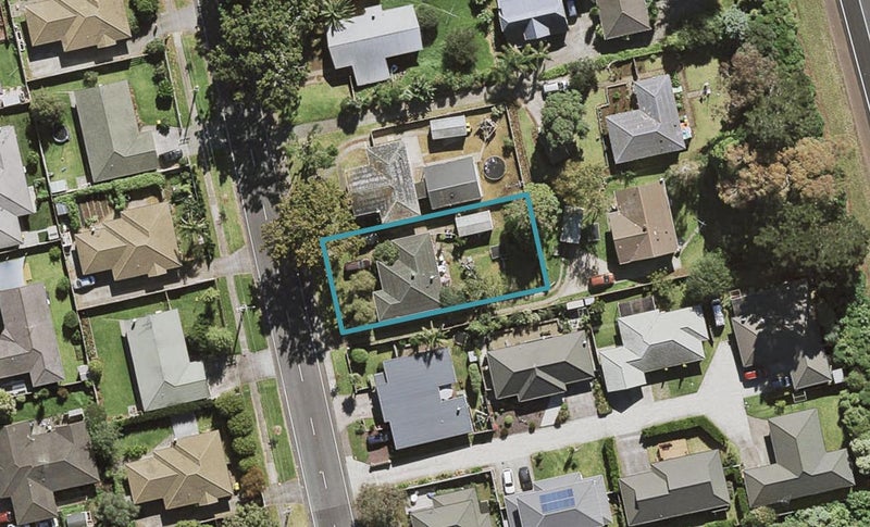 54A Crawford Avenue, Mangere Bridge, Auckland - Carousel 1