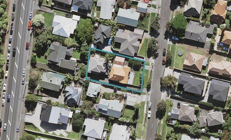 31A Queensway, Three Kings, Auckland - Carousel 1