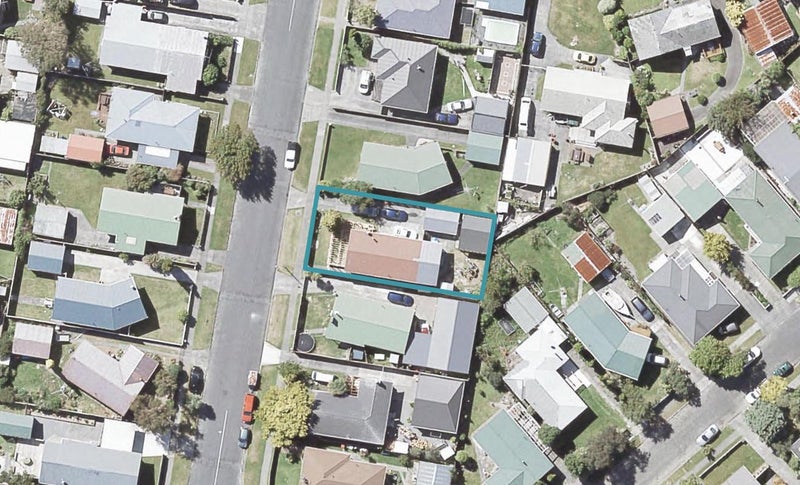 14 Meremere Street, Wainuiomata, Lower Hutt - Carousel 1