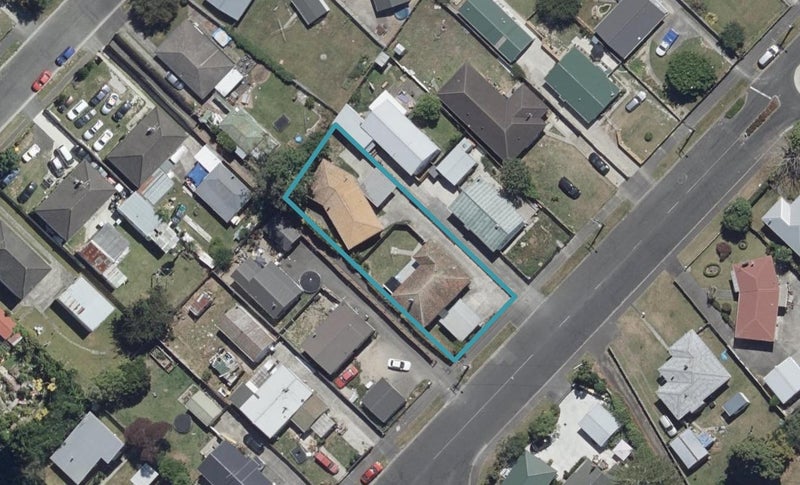 24B Pine Avenue, Bader, Hamilton - Carousel 1