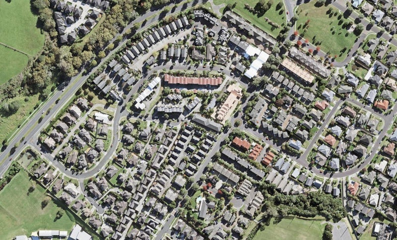 3/35 Fields Parade, Oteha, Auckland - Carousel 1