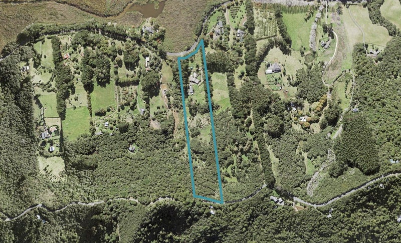 130 Bethells Road, Waitākere, Auckland - Carousel 1