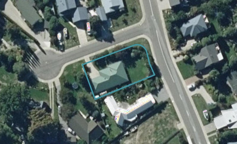 1 Mclellan Place, Albert Town, Wanaka - Carousel 1