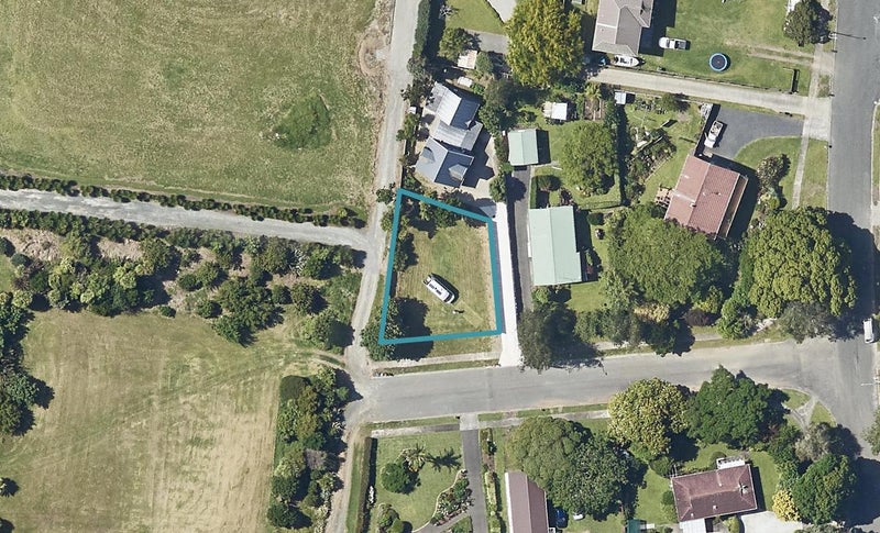 4 Adela Stewart Drive, Athenree, Katikati - Carousel 1