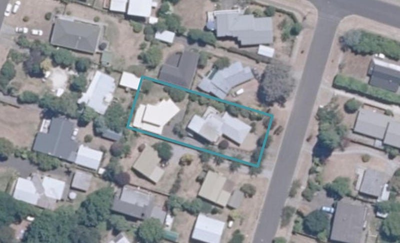 2/5 Kereru Street, Two Mile Bay, Taupo - Carousel 1