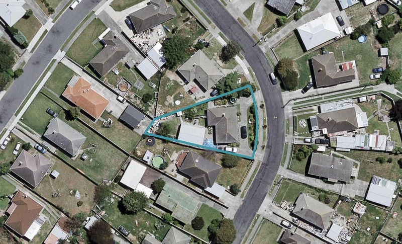 17 Mason Avenue, Maraenui, Napier - Carousel 1