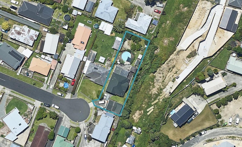 11 Peri Street, Gate Pa, Tauranga - Carousel 1
