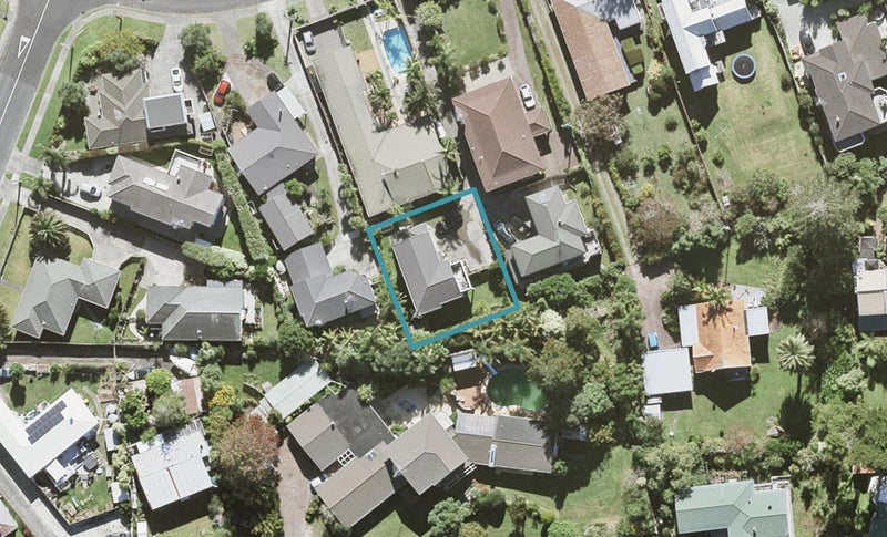 28A County Road, Torbay, Auckland - Carousel 1