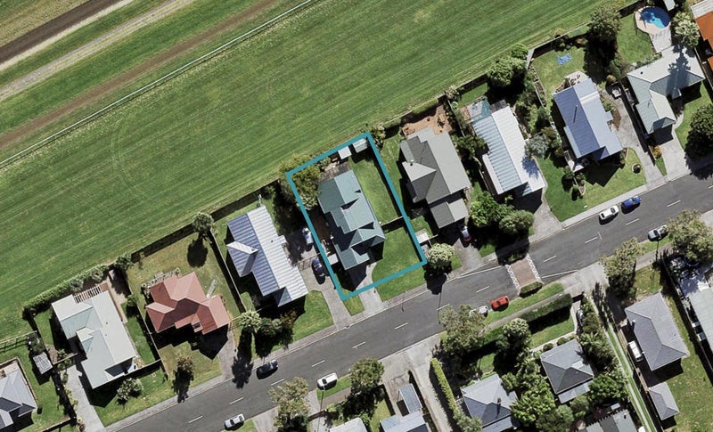 73 Wingate Street, Avondale, Auckland - Carousel 1