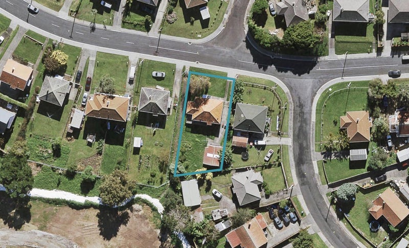 17 Aurora Avenue, Wesley, Auckland - Carousel 1