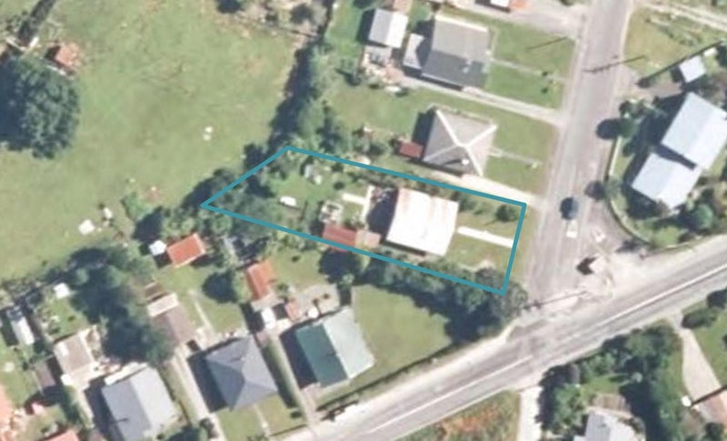 52 Oxford Street, Taylorville, Greymouth - Carousel 1