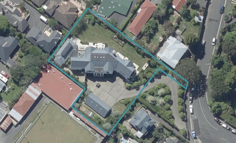 45 Passmore Crescent, Maori Hill, Dunedin - Carousel 1