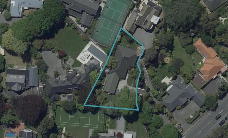 15 Glandovey Road, Fendalton, Christchurch - Carousel 1