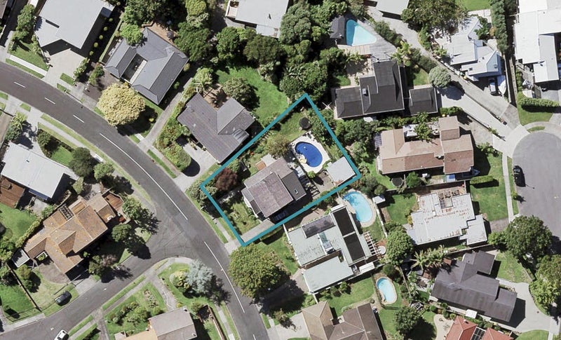 132 Bramley Drive, Farm Cove, Auckland - Carousel 1