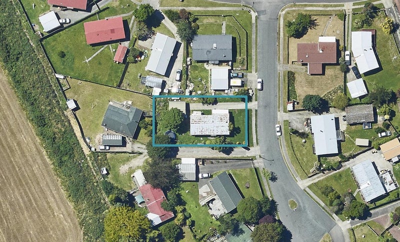 3 Cypress Place, Owhata, Rotorua - Carousel 1