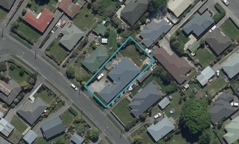 35 Bourne Crescent, Papanui, Christchurch - Carousel 1