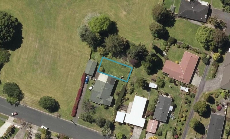 35 Tapatahi Crescent, Maunu, Whangarei - Carousel 1
