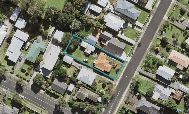 53 Sullivan Avenue, Mangere Bridge, Auckland - Carousel 1