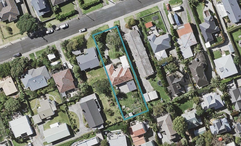 29 Kawerau Avenue, Devonport, Auckland - Carousel 1