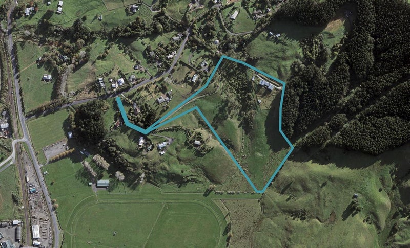 38A Pipitiwai Drive, Kaukapakapa - Carousel 1