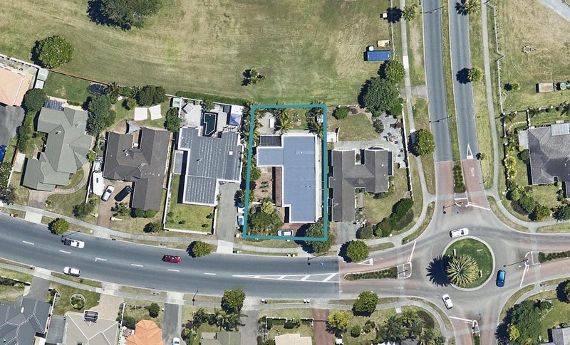 129 Gravatt Road, Papamoa Beach, Papamoa - Carousel 1