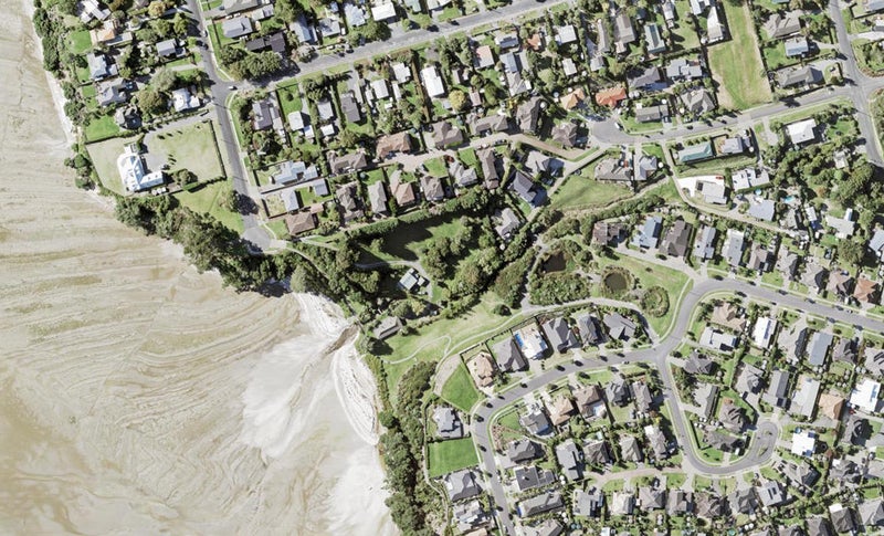 3 Belisi Way, Beachlands, Auckland - Carousel 1