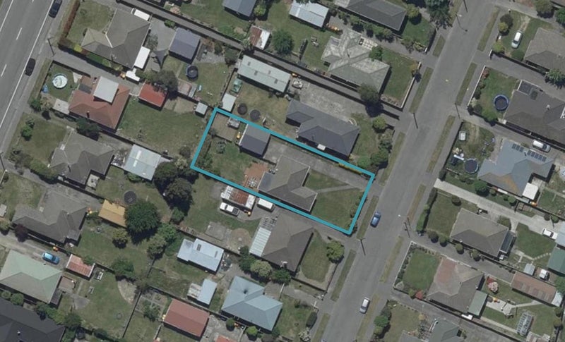 23 Tauiwi Crescent, Hei Hei, Christchurch - Carousel 1
